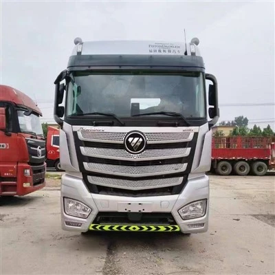 Rabljeni traktor Auman